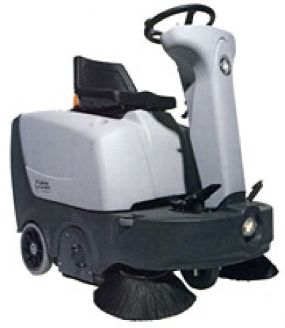 Industrial sweepers